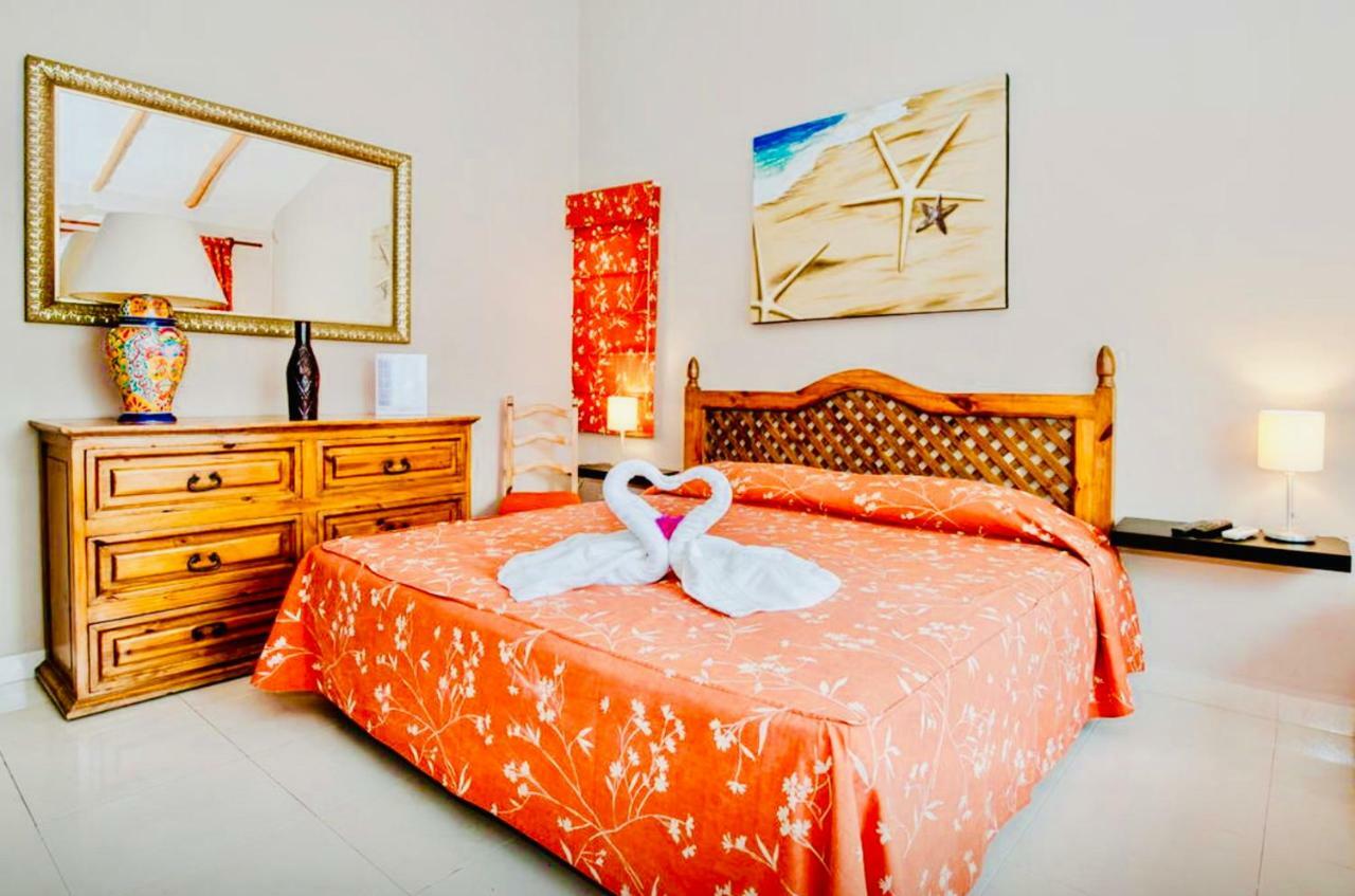 Gorgeous With Pool E8 Playacar Phase 2 Villa *