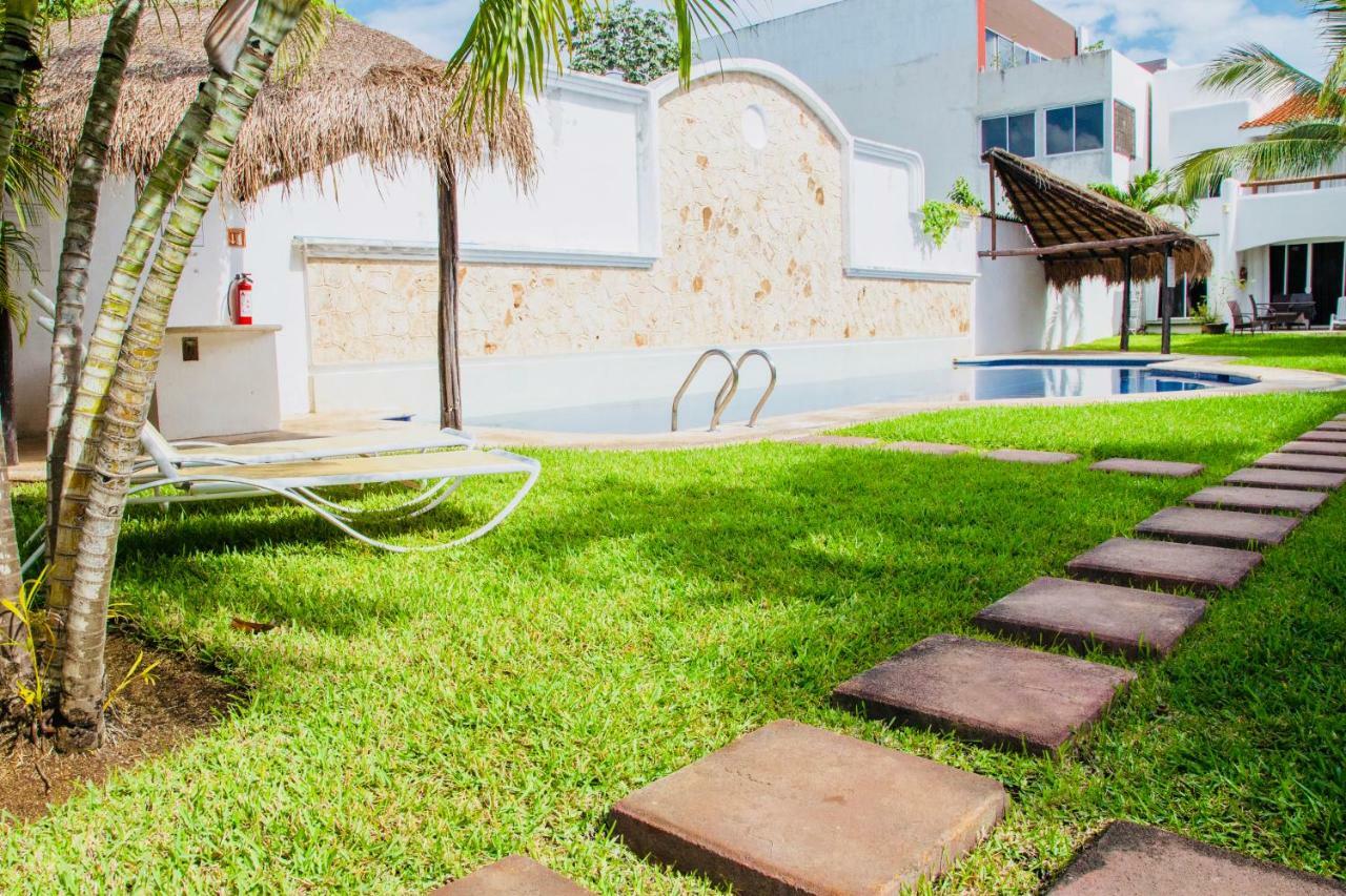 Villa Gorgeous With Pool E8 Playacar Phase 2 Playa del Carmen