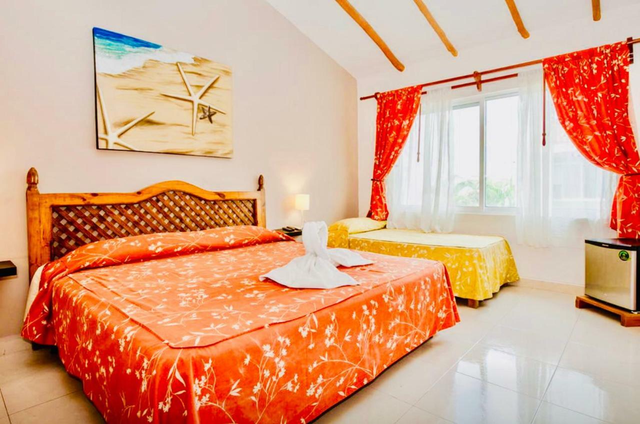 Gorgeous With Pool E8 Playacar Phase 2 Villa *