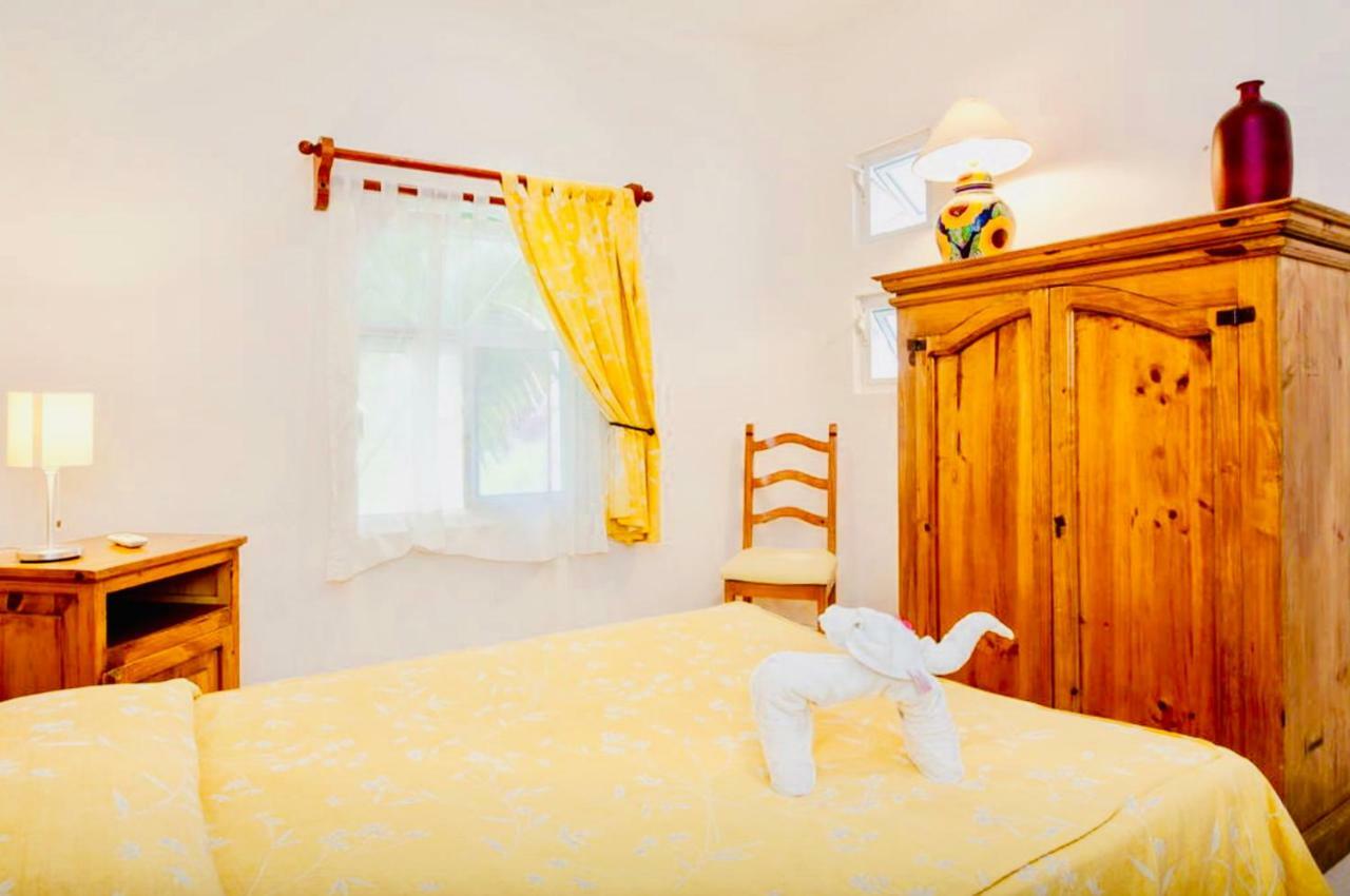 Gorgeous With Pool E8 Playacar Phase 2 Villa