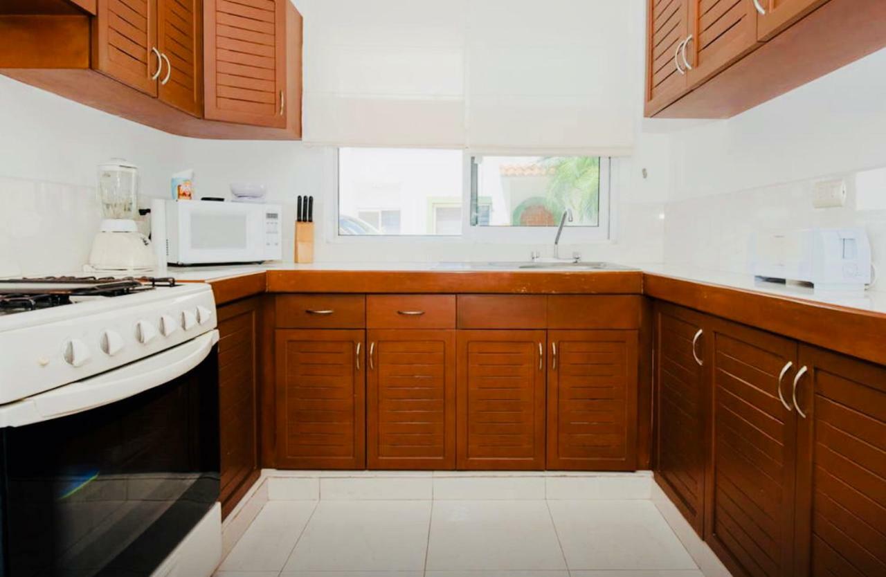 Gorgeous With Pool E8 Playacar Phase 2 Villa *